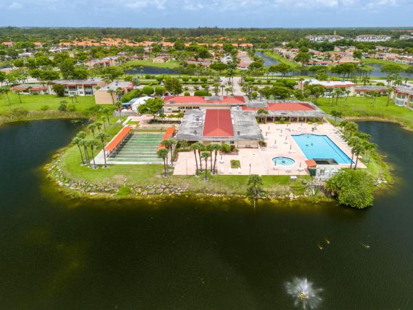 Golden Lakes Village, 198 Lake Carol Dr, West Palm Beach, Florida 33411, image 1