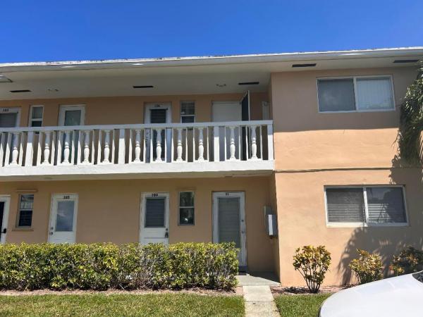 Village Royale, 2214 NE 1st Way #106, Boynton Beach, Florida 33435, image 3