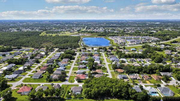Torino, 5488 NW Boydga Ave, Port St. Lucie, Florida 34986, image 2