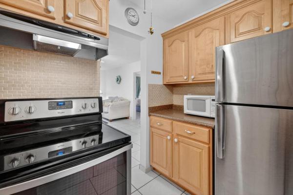 Georgian Courts, 6261 NE 19th Ave #1210, Fort Lauderdale, Florida 33308, image 1