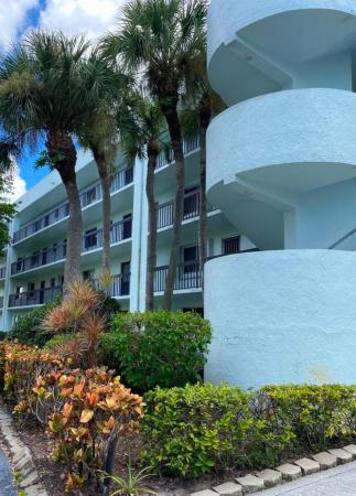 6698 10th Ave N 408, Lake Worth, Florida 33467, image 1