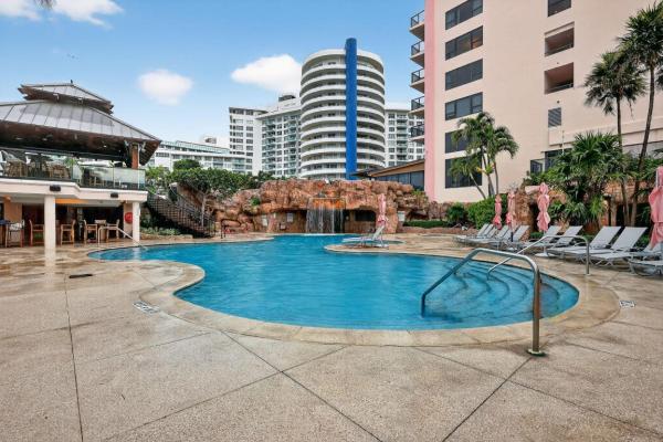 The Alexander Hotel, 5225 Collins Ave #1408, Miami Beach, Florida 33140, image 1