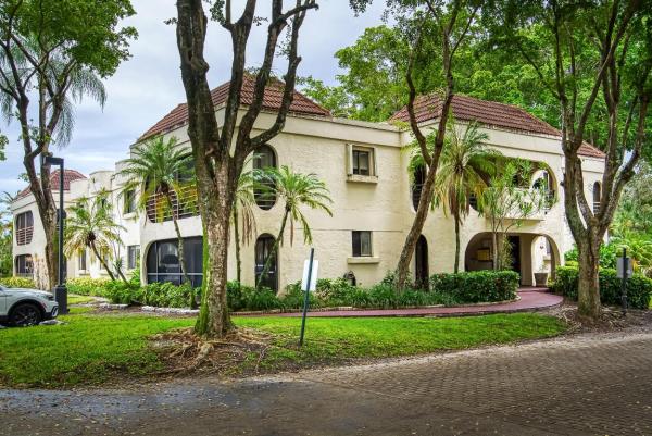 Windsong, 6314 Longboat Ln W 104, Boca Raton, Florida 33433, image 1