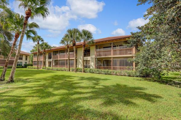 147 Brackenwood Rd, Palm Beach Gardens, Florida 33418, image 1