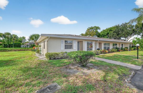 Boca Lakes, 21040 Covington Dr, Boca Raton, Florida 33433, image 1