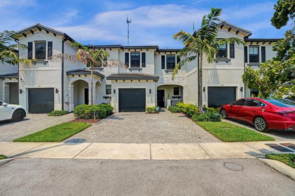 411 NW 204th St, Miami, Florida 33169, image 1
