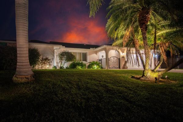 Riverview, 601 SE Karrigan Ter, Port St. Lucie, Florida 34983, image 1