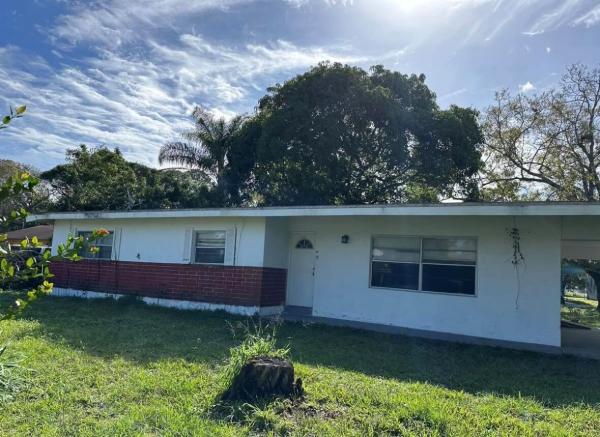 Fort Pierce No HOA, 3109 Avenue B Ave, Fort Pierce, Florida 34950, image 1