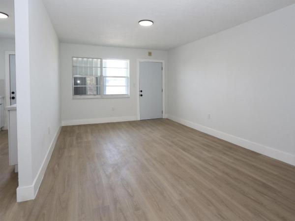 Romont South Green, 20120 NE 2nd Ave #W20, Miami Gardens, Florida 33179, image 3
