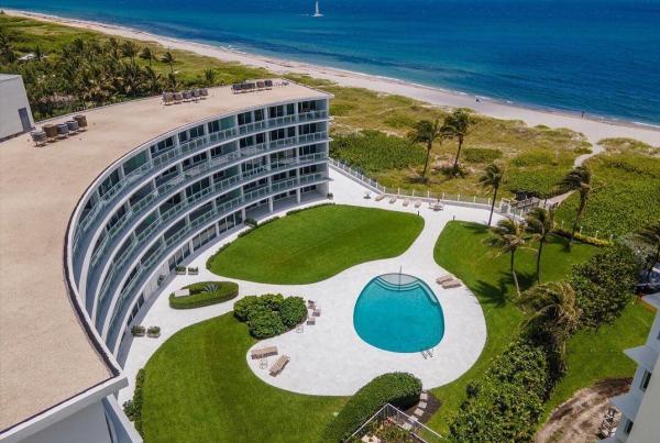 Hamilton House, 1213 S Ocean Blvd 2-e, Delray Beach, Florida 33483, image 1