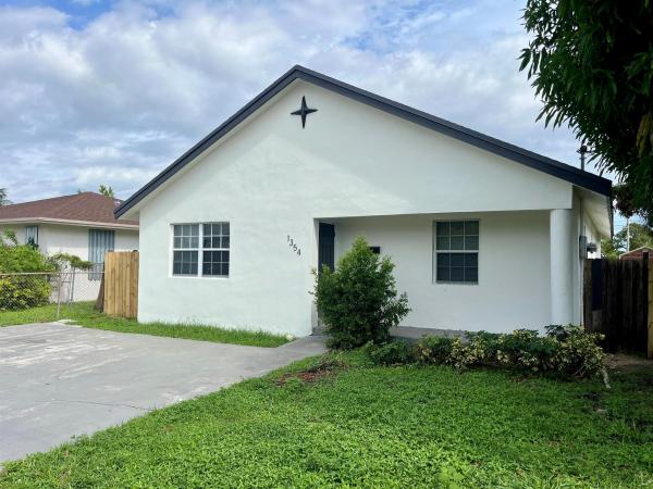 Acrehome Park, 1354 Ac Evans St, Riviera Beach, Florida 33404, image 1