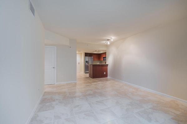Metropolitan, 403 S Sapodilla Ave #302, West Palm Beach, Florida 33401, image 2
