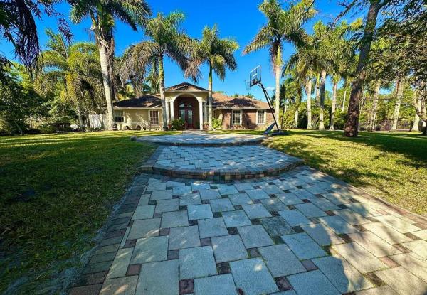 The Acreage Residential, 9117 Mandarin Blvd, The Acreage, Florida 33470, image 1