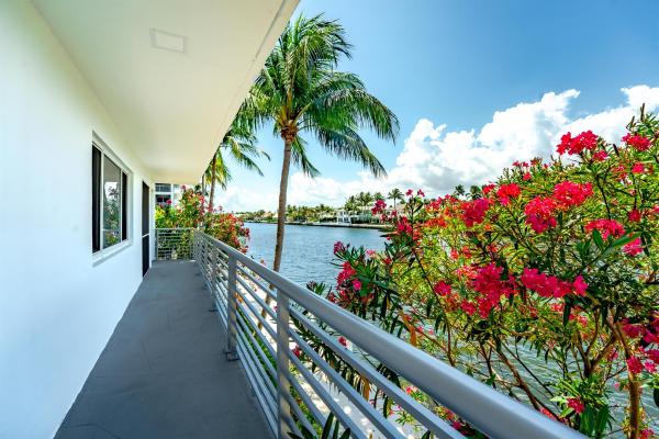 1015 Spanish River Rd, Boca Raton, Florida 33432, image 1