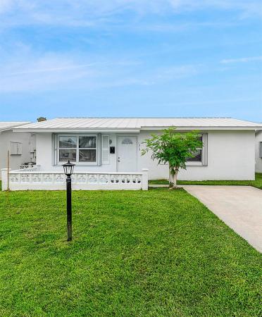 Palm Beach Leisureville, 1315 SW 21st St, Boynton Beach, Florida 33426, image 1