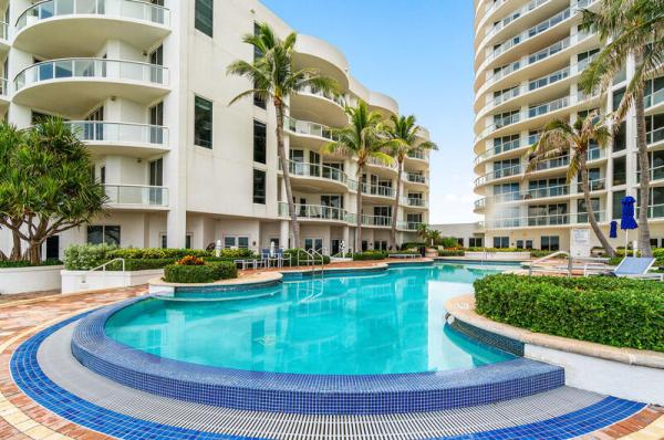 Beach Front At Singer Island, 4600 N Ocean Dr #1603, Riviera Beach, Florida 33404, image 3