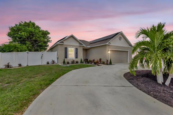 971 SW Jasper Ave, Port St. Lucie, Florida 34953, image 1