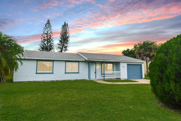 Parks Edge, 537 SW Bridgeport Dr, Port St. Lucie, Florida 34953, image 1