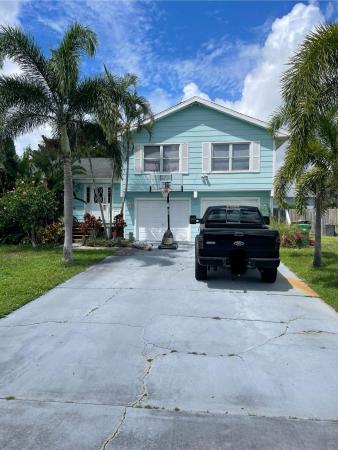 2450 SE Alden St, Port St. Lucie, Florida 34984, image 1