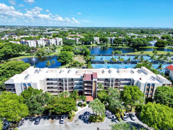 Lavers Resort & Racquet Club, 955 Egret Cir #101, Delray Beach, Florida 33444, image 1