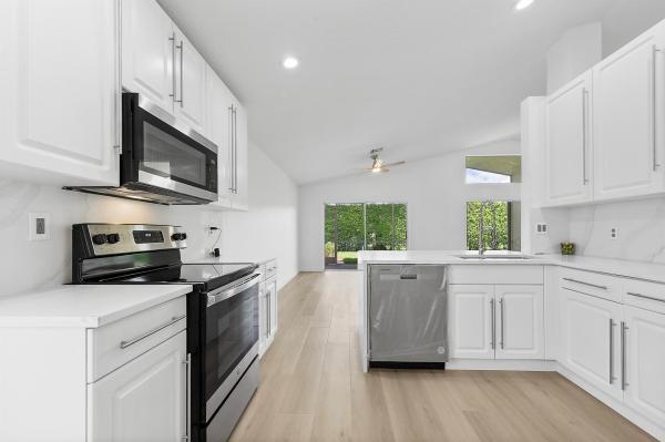 Royal Lakes, 5849 Royal Isles Blvd, Boynton Beach, Florida 33437, image 1