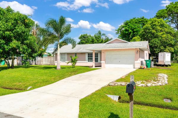 Gatlin Pines, 1221 SW Porter Rd, Port St. Lucie, Florida 34953, image 1