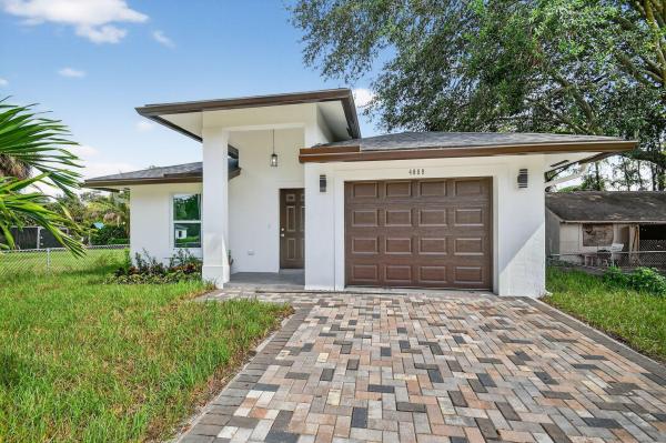Roseland Park, 4889 Alberta Ave, West Palm Beach, Florida 33417, image 1