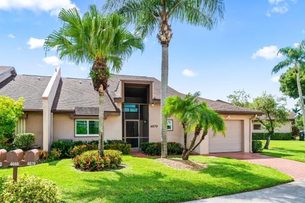 Versailles Court At The Fountains Country Club, 4670 Fountains Dr S, Lake Worth, Florida 33467, image 2