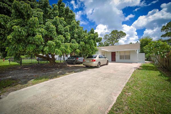 West Palm Beach No HOA, 2346 Caroma Ln, West Palm Beach, Florida 33415, image 1