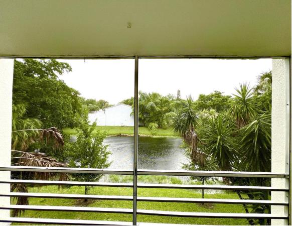 Spring Crest, 4215 N University Dr 214 ##214, Sunrise, Florida 33351, image 1