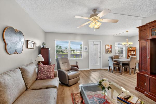 27 Fanshaw A, Boca Raton, Florida 33434, image 2