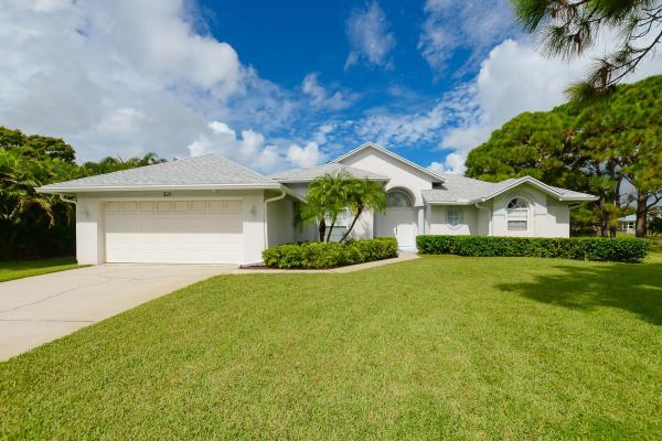 Southbend Lakes Estates, 311 SE Fisk Rd, Port St. Lucie, Florida 34984, image 1