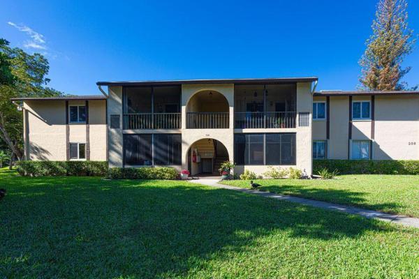 Pine Ridge 3, 308 Pine Ridge Cir #D-2, Greenacres, Florida 33463, image 1