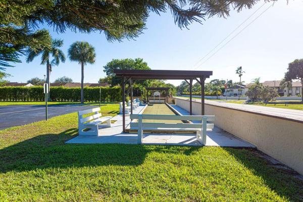 Pine Ridge 3, 308 Pine Ridge Cir #D-2, Greenacres, Florida 33463, image 2