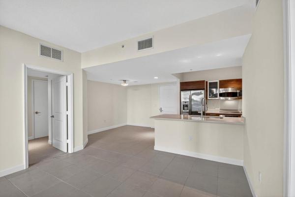 City Palms, 480 Hibiscus St #338, West Palm Beach, Florida 33401, image 1