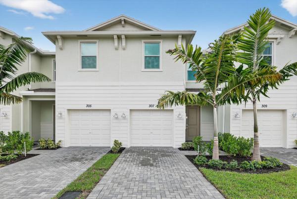 Veranda Landing, 307 SE Crossoak Ln, Port St. Lucie, Florida 34984, image 1
