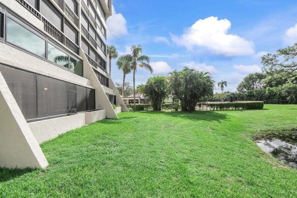 The Glens, 6620 Boca Del Mar Dr #102, Boca Raton, Florida 33433, image 3