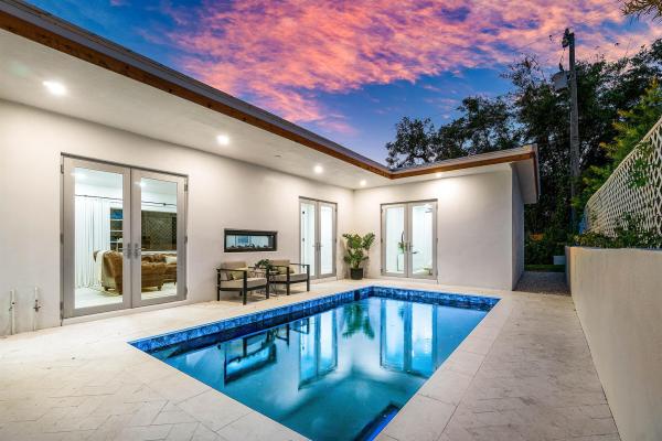 Flamingo Park, 2330 Lake Ave, West Palm Beach, Florida 33401, image 1