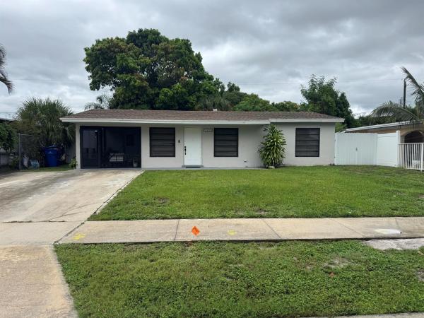 Federal Gardens, 1580 W 12th St, Riviera Beach, Florida 33404, image 1