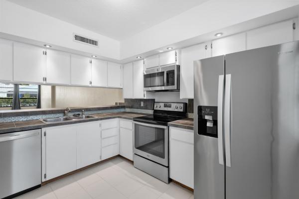 Whitehall, 3716 Whitehall Dr 103, West Palm Beach, Florida 33401, image 1