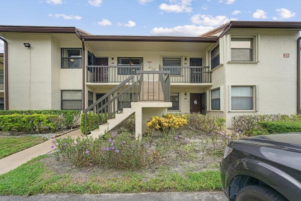 7681 Tahiti Ln 205, Lake Worth, Florida 33467, image 1