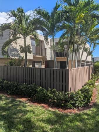 Village Of Sandalwood Lakes South, 6823 68th Way, West Palm Beach, Florida 33409, image 1