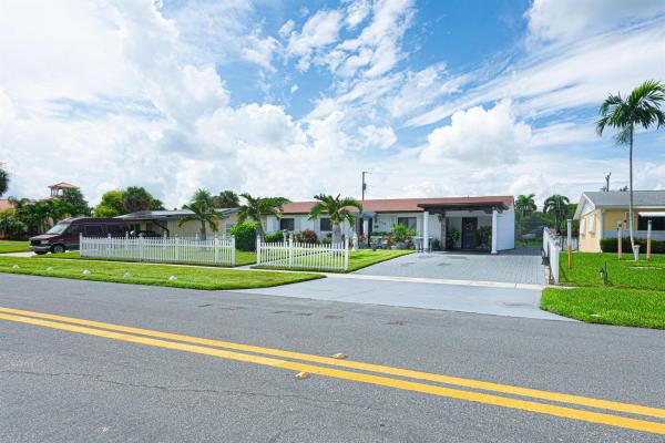 North Shore, 3709 Australian Ct, West Palm Beach, Florida 33407, image 1