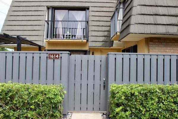 Village Of Sandalwood Lakes, 1614 16th Way, West Palm Beach, Florida 33407, image 1