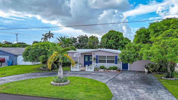 Golfview Harbour, 1110 SW 24th Ave, Boynton Beach, Florida 33426, image 1