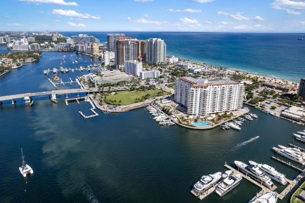 Venetian, 1 Las Olas Cir 108 ##108, Fort Lauderdale, Florida 33316, image 1