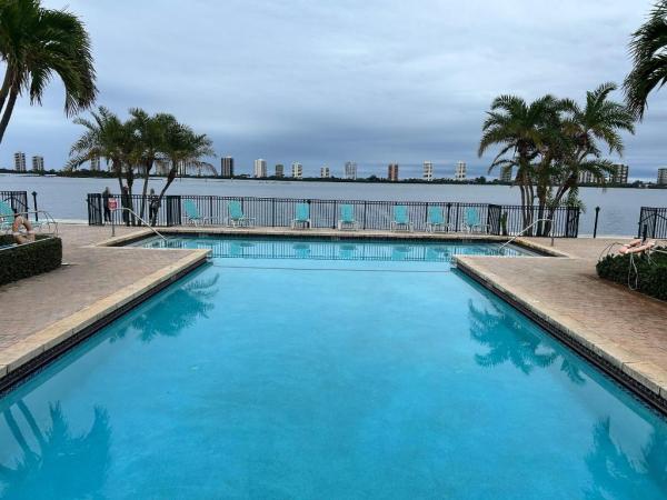 1125 Lake Shore Dr #203, Lake Park, Florida 33403, image 1