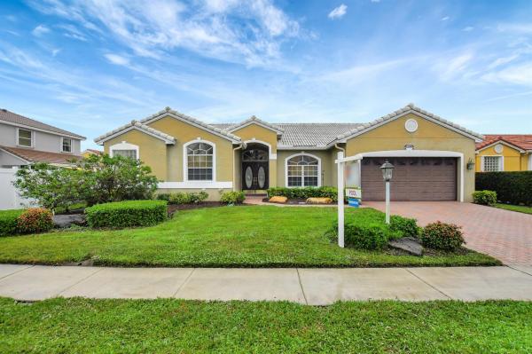 Boca Vista Estates, 18570 Serena Pointe Ln, Boca Raton, Florida 33496, image 1