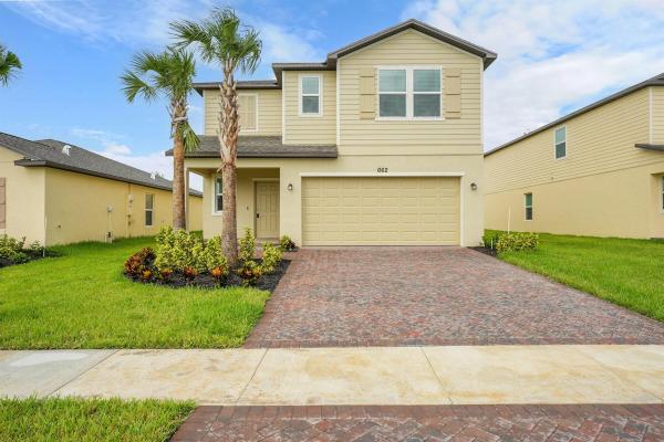 662 Carlyle Way, Fort Pierce, Florida 34947, image 1