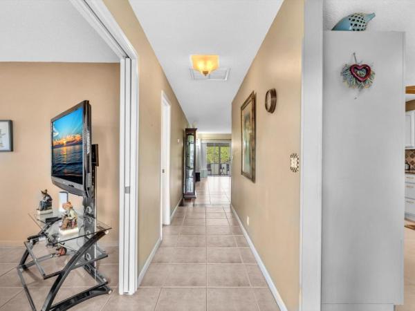 5075 Petal Pl #A, Delray Beach, Florida 33484, image 2